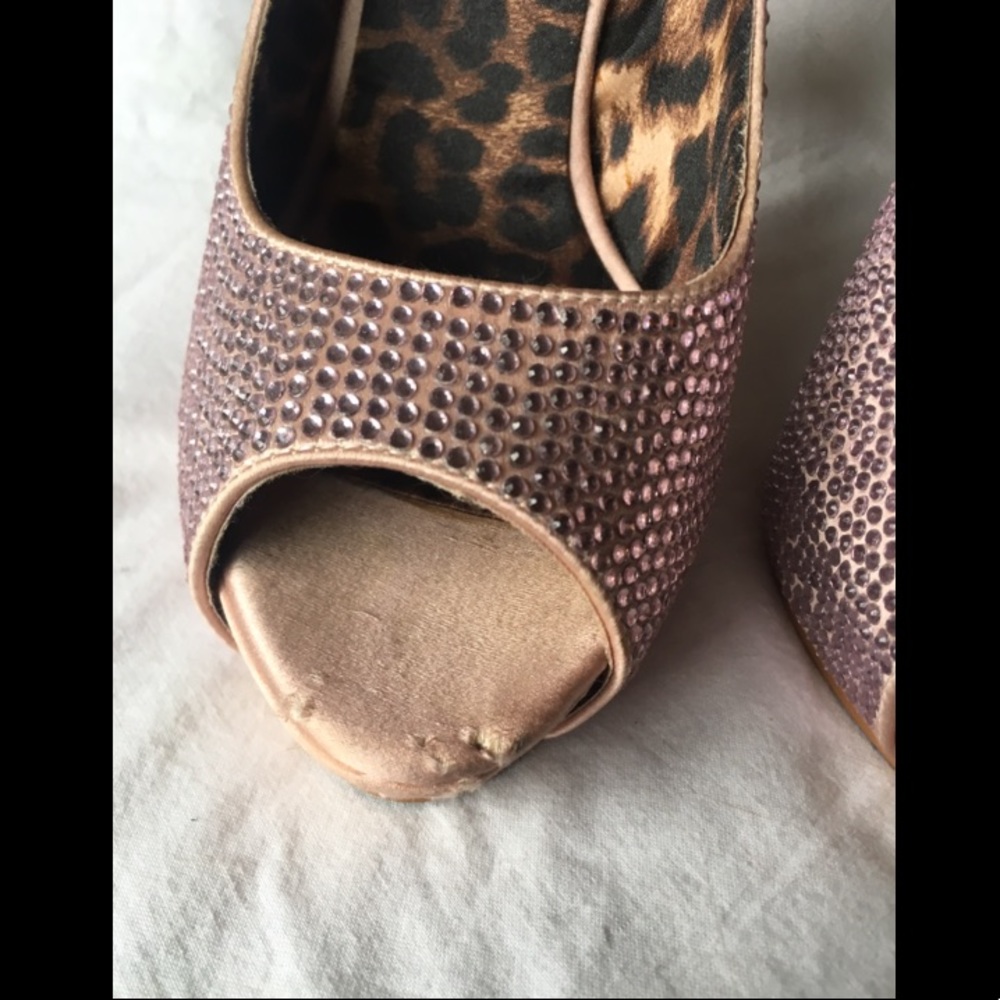 Betsey Johnson GLITZEEE Rhinestone Pumps - Picture 8 of 8